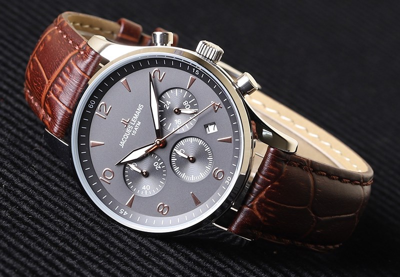 Bộ m&aacute;y Quartz sai số kh&aacute; &iacute;t v&agrave; được nhiều người chọn lựa