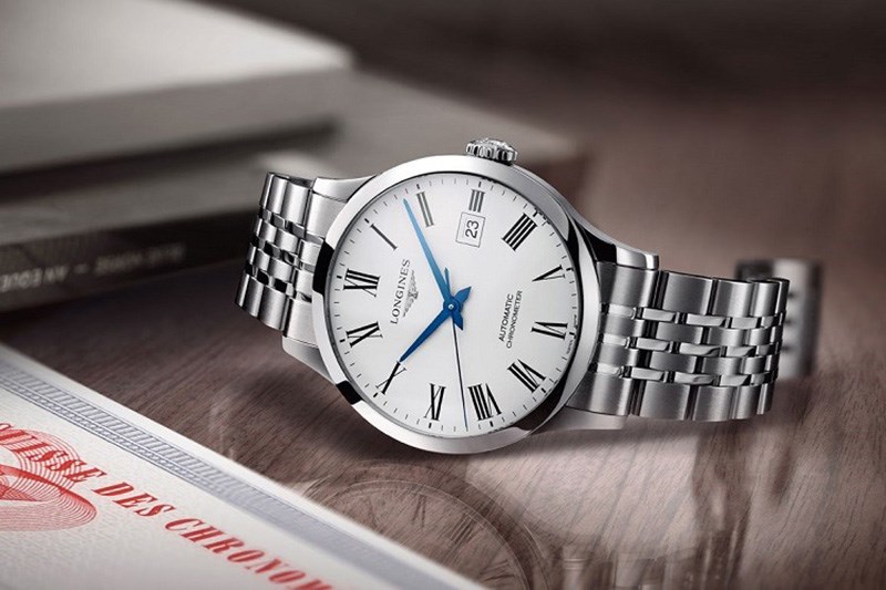 Đồng hồ Chronometer phải trải qua những b&agrave;i kiểm tra nghi&ecirc;m ngặt