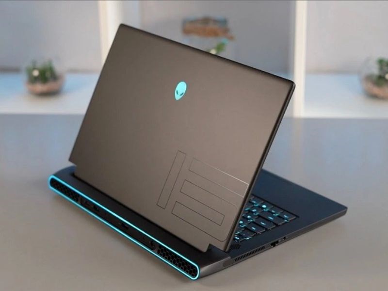 Vi xử l&yacute; Intel Core i7 Gen 11 kết hợp c&ugrave;ng card m&agrave;n h&igrave;nh rời