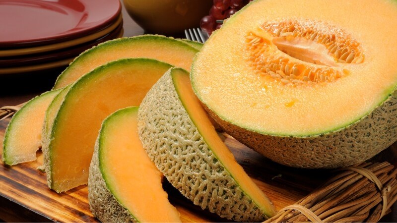 Dưa lưới cung cấp beta carotene dồi dào cho cơ thể