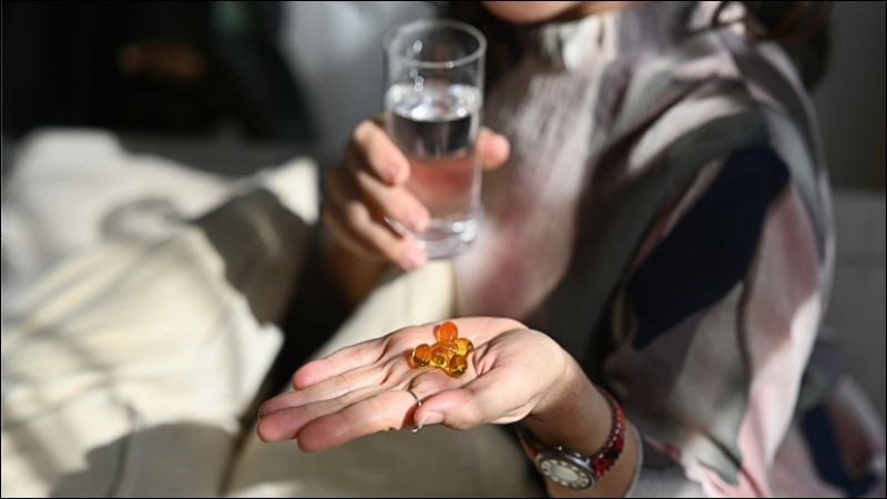 Phụ nữ mang thai nên tiêu thụ 200 mg DHA/ngày trong suốt thai kỳ và sau sinh Phụ nữ mang thai nên tiêu thụ 200 mg DHA/ngày trong suốt thai kỳ và sau sinh