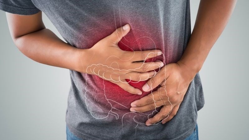 Sử dụng tinh dầu bạc hà có thể cải thiện triệu chứng đau bụng và khó tiêu