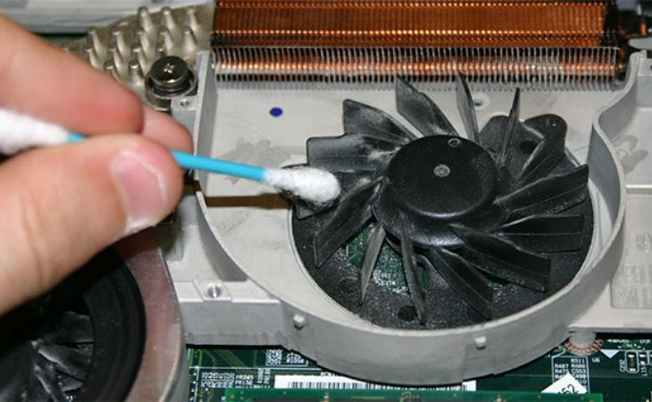 Để kiểm tra CPU của máy tính, đầu tiên bạn cần kiểm tra xem quạt làm mát CPU trước