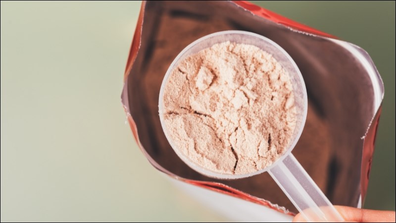 Whey protein giúp kiểm soát cân nặng
