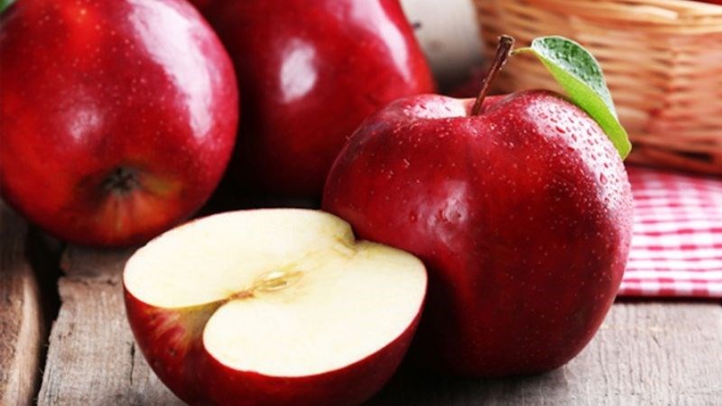 Táo là trái cây tốt cho sức khỏe và chứa nhiều crom