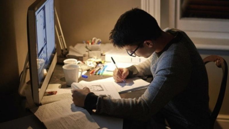 Uống trà xanh vào buổi tối có thể giúp cải thiện trí nhớ và khả năng tập trung