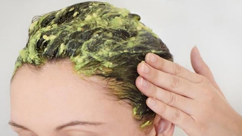 Mặt nạ tóc có dầu cà rốt giúp dưỡng chất thấm sâu, cải thiện sức khỏe tóc