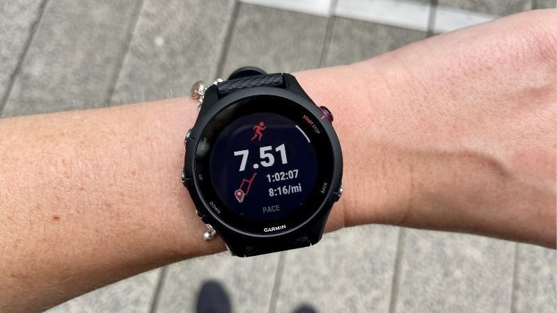 Trang bị nhiều tính năng cao cấp phục vụ thể thao chuyên nghiệp Trang bị nhiều tính năng cao cấp phục vụ thể thao chuyên nghiệp