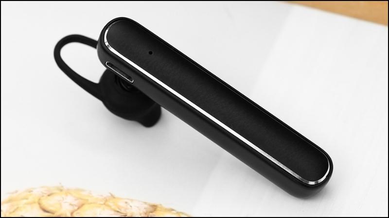 Tai nghe một b&ecirc;n c&oacute; thiết kế gọn nhẹ v&agrave; kh&aacute; linh hoạt