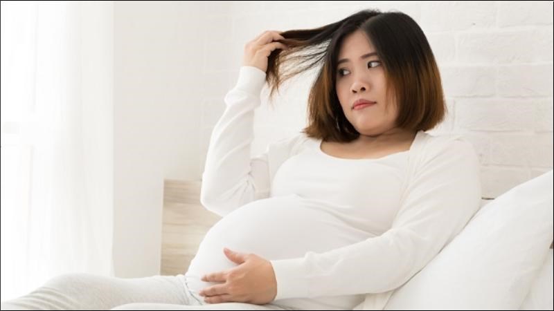 Không nên sử dụng cỏ đuôi ngựa cho phụ nữ có thai, cho con bú và trẻ em