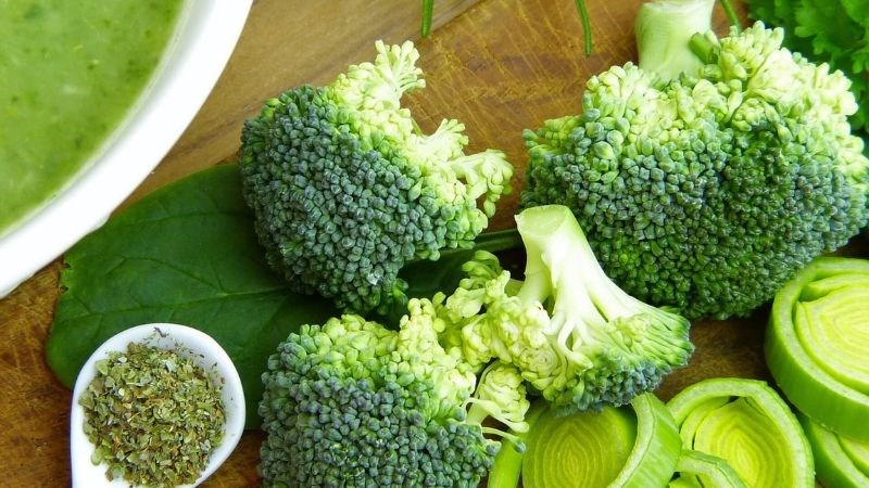 Bông cải xanh giàu chất xơ, chất đạm, vitamin C và vitamin K