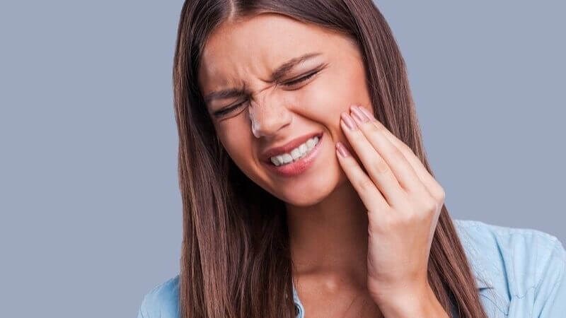 Tinh dầu đinh hương giúp phòng ngừa sâu răng