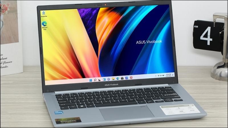 M&aacute;y c&oacute; HD Webcam hỗ trợ học tập, l&agrave;m việc trực tuyến tiện lợi v&agrave; hiệu quả