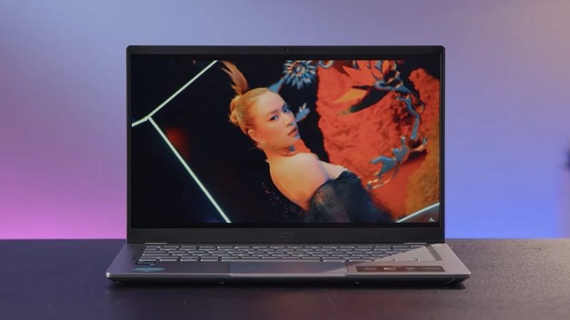 Laptop Acer Swift 3 SF314 512 56QN i5 (NX.K0FSV.002) gọn nhẹ, thiết kế tối giản