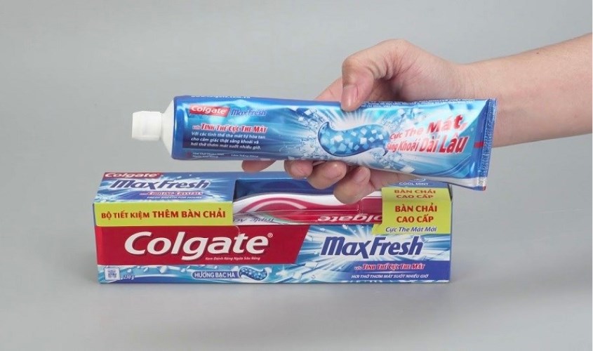 Kem đánh răng Close Up 