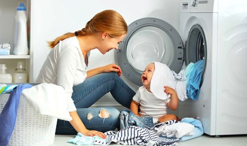 hỉ dùng một lượng nước giặt vừa đủ để giặt đồ cho bé