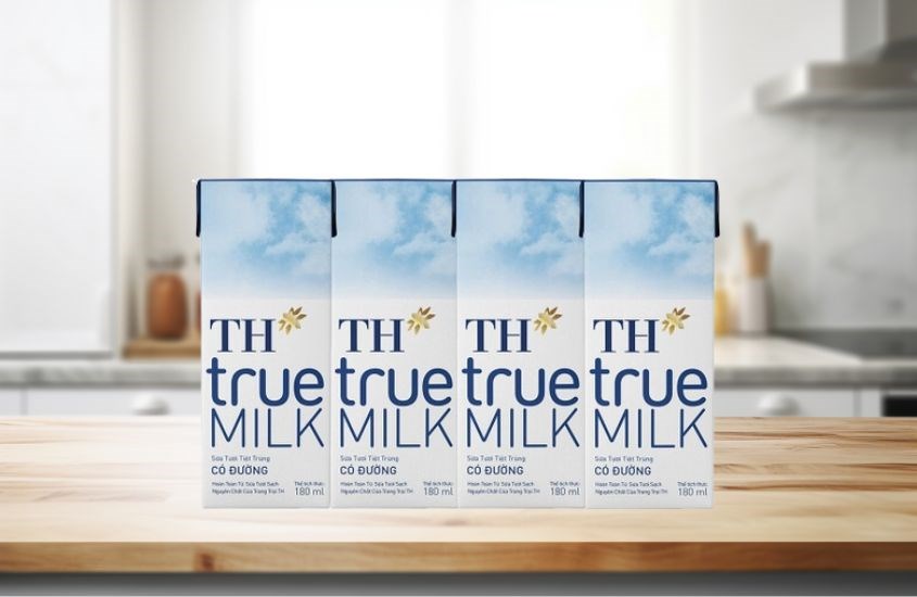 Thùng 48 hộp sữa tươi TH true MILK có đường 180 ml Thùng 48 hộp sữa tươi TH true MILK có đường 180 ml
