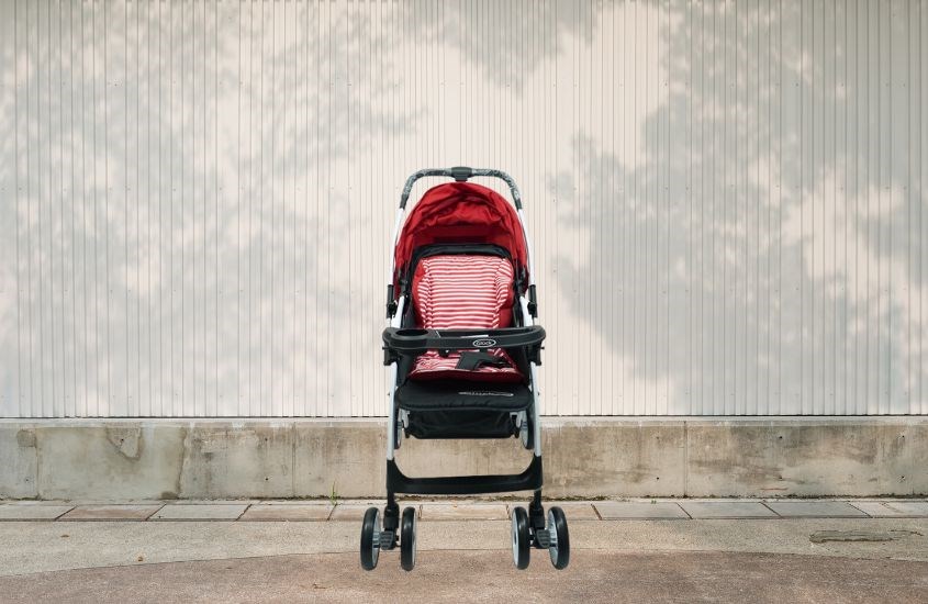 Xe đẩy 2 chiều gấp gọn Gluck Baby C58 (0 - 5 tuổi) - Màu đỏ