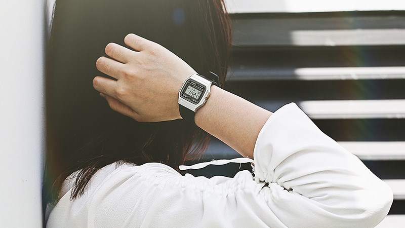 Đồng hồ hỗ trợ chỉ số chống nước 3ATM