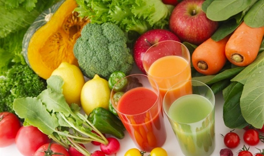 Rau xanh và hoa quả để thực phẩm tốt cho mẹ và bé