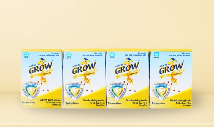 Lốc 4 hộp sữa pha sẵn Abbott Grow Gold hương vani 110 ml (từ 1 tuổi)