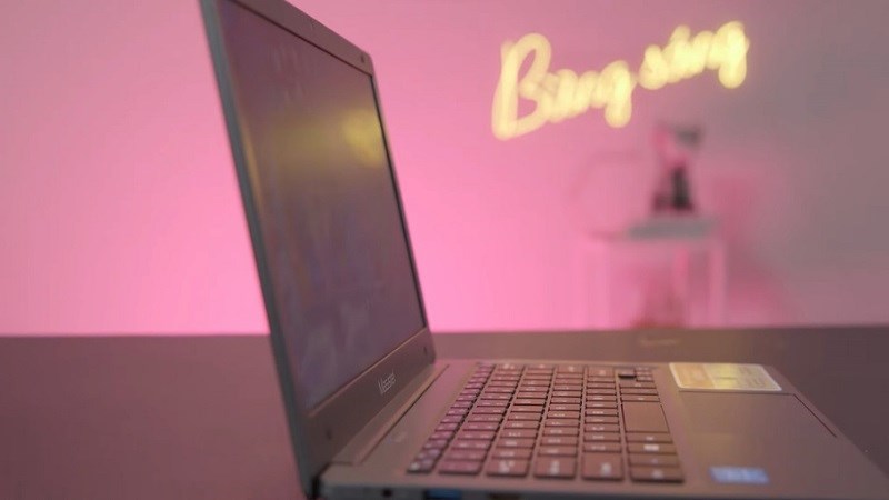 Laptop Masstel E116 N4020 c&oacute; thiết kế nhỏ gọn, linh động