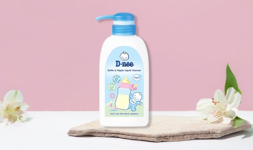 Nước rửa bình sữa D-nee chai 500 ml dịu nhẹ