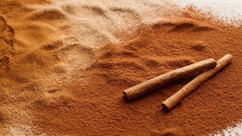 Quế chứa nhiều chất chống oxy hóa mạnh như polyphenol