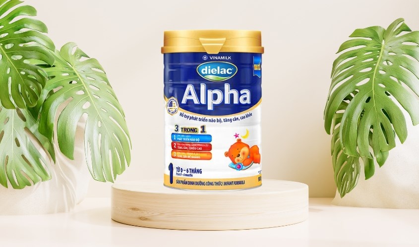 Sữa Dielac Alpha Step 1 chứa hàm lượng dinh dưỡng dành riêng cho trẻ từ 0 - 6 tháng tuổi Sữa Dielac Alpha Step 1 chứa hàm lượng dinh dưỡng dành riêng cho trẻ từ 0 - 6 tháng tuổi