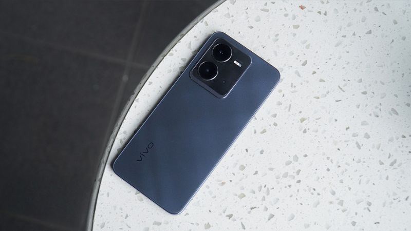 Điện thoại vivo V25 5G c&oacute; thiết kế mỏng nhẹ