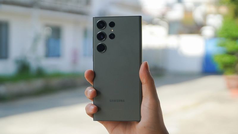 Thỏa sức chiến game c&ugrave;ng điện thoại Samsung Galaxy S23 Ultra 5G 256GB