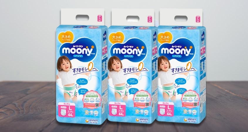 Tã quần cho bé gái Moony man size L 44 miếng (9 - 14 kg)