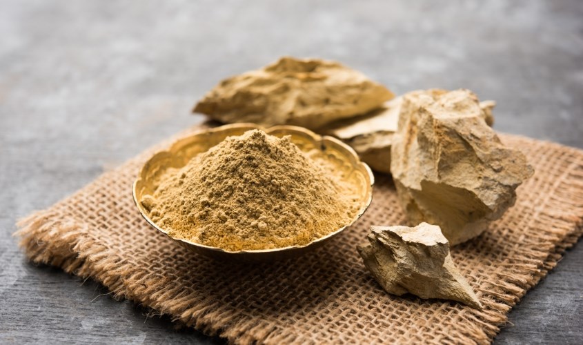 Fuller’s Earth đây là một loại mặt nạ đất sét chứa thành phần tự nhiên