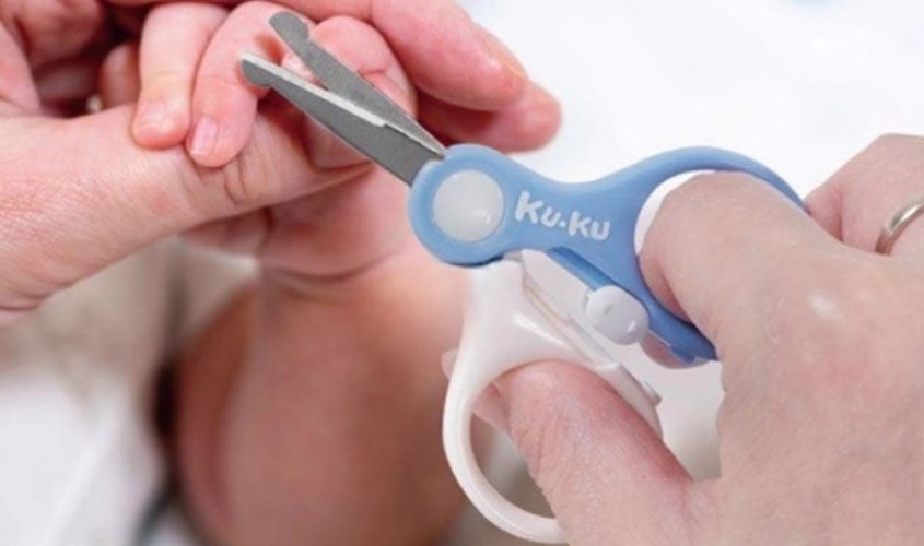 Kéo cắt móng tay KuKu KU3035