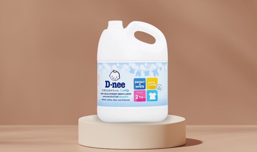 Nước giặt quần áo cho bé D-nee Trắng hương thơm dịu nhẹ can 3 lít