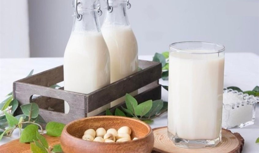 Sữa hạt sen giàu protein, kali, khoáng chất giúp giảm lượng mỡ bão hòa Sữa hạt sen giàu protein, kali, khoáng chất giúp giảm lượng mỡ bão hòa