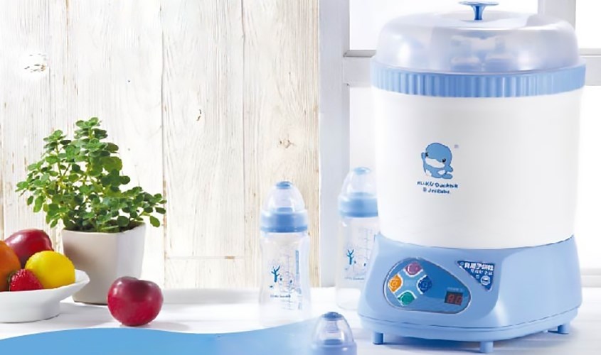 Máy tiệt trùng bình sữa KuKu còn có chức năng sấy khô