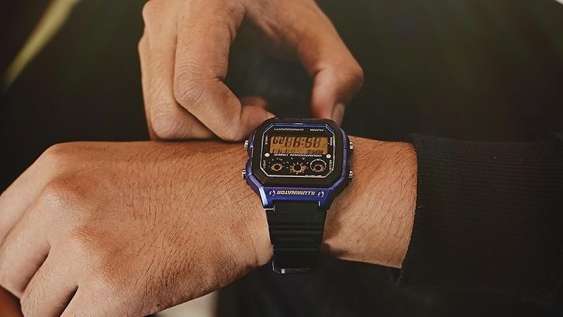 Đồng hồ CASIO AE-1300WH-2AVDF có dây nhựa bền bỉ, nhẹ nhàng, không thấm nước Đồng hồ CASIO AE-1300WH-2AVDF có dây nhựa bền bỉ, nhẹ nhàng, không thấm nước