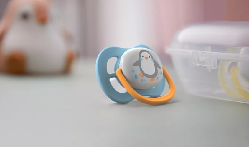 Bộ 2 ti ngậm Philips Avent thông khí SCF080/05 (0 - 6 tháng) - Màu xanh, vàng