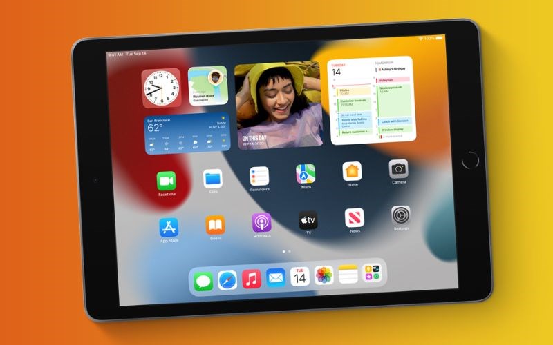 Máy tính bảng iPad 9 WiFi 64 GB với kiểu dáng thiết kế quen thuộc của dòng iPad Máy tính bảng iPad 9 WiFi 64 GB với kiểu dáng thiết kế quen thuộc của dòng iPad