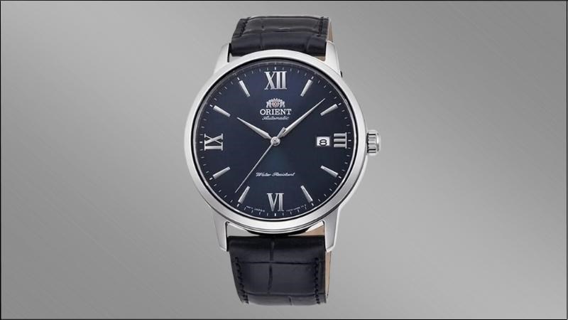 Đồng hồ c&oacute; khung viền th&eacute;p kh&ocirc;ng gỉ chắc chắn