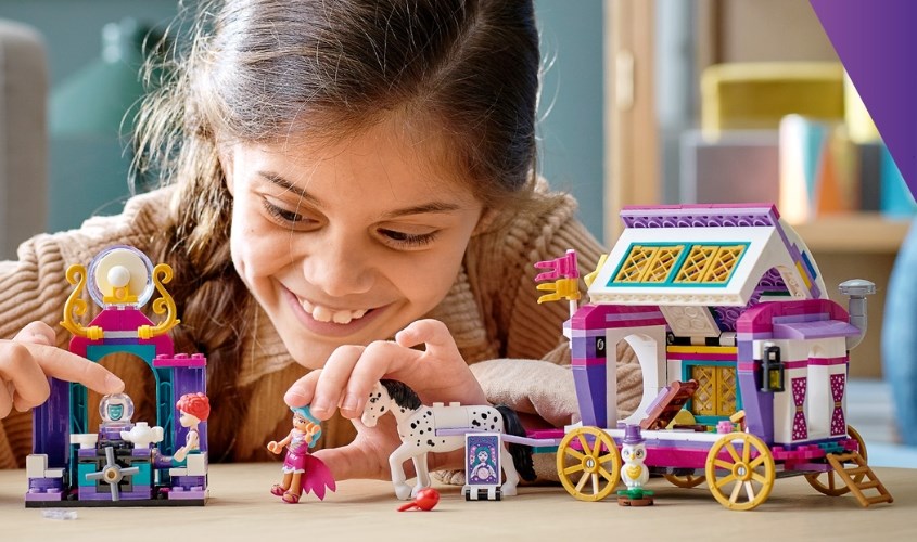 Đồ chơi lắp ráp đoàn xe ảo thuật huyền bí Lego Friends 41688 (348 chi tiết)