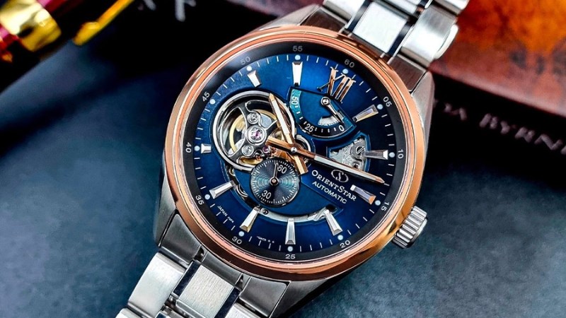 Khung viền thép không gỉ giúp bảo vệ đồng hồ khỏi sự ăn mòn của thời gian Khung viền thép không gỉ giúp bảo vệ đồng hồ khỏi sự ăn mòn của thời gian