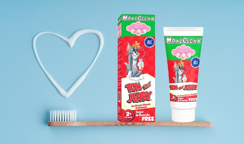 Kem đánh răng cho bé từ 2 tuổi Oral Clean hương kem trái cây 75 ml