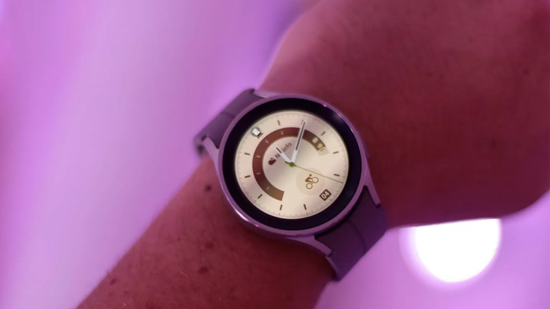 Si&ecirc;u phẩm Galaxy Watch 5 Pro