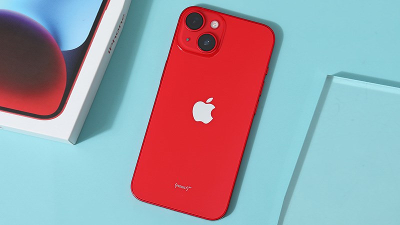 iPhone 14 128GB được xem l&agrave; mẫu smartphone b&ugrave;ng nổ của nh&agrave; t&aacute;o trong năm 2022