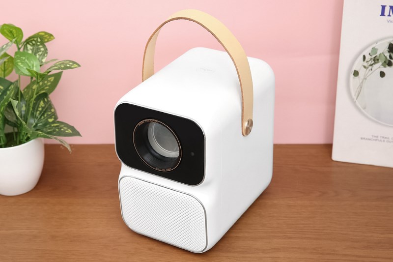 Thiết kế tay cầm thuận tiện trong việc di chuyển