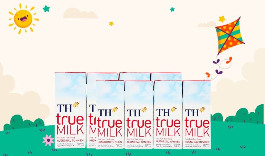 Lốc 4 hộp sữa tươi tiệt trùng TH true MILK có đường hương dâu 180 ml (từ 1 tuổi)