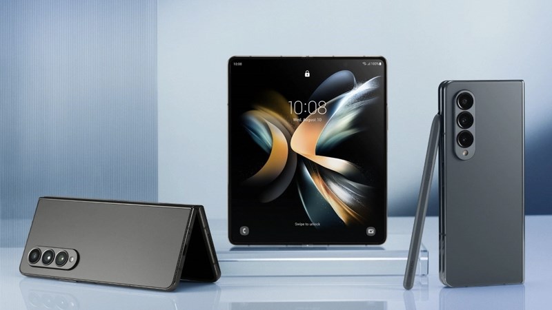 Trải nghiệm đa nhiệm tr&ecirc;n Z Fold4