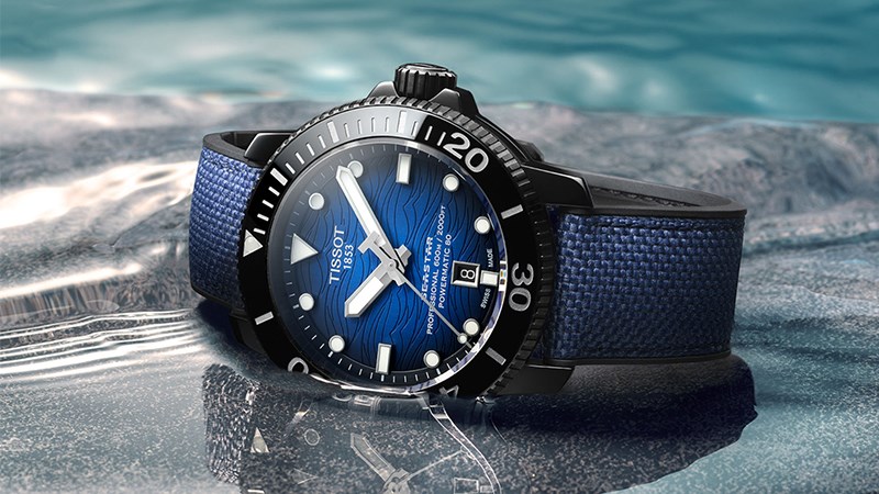 Kiểu dáng sang trọng cùng chất liệu hoàn thiện cao cấp Kiểu dáng sang trọng cùng chất liệu hoàn thiện cao cấp